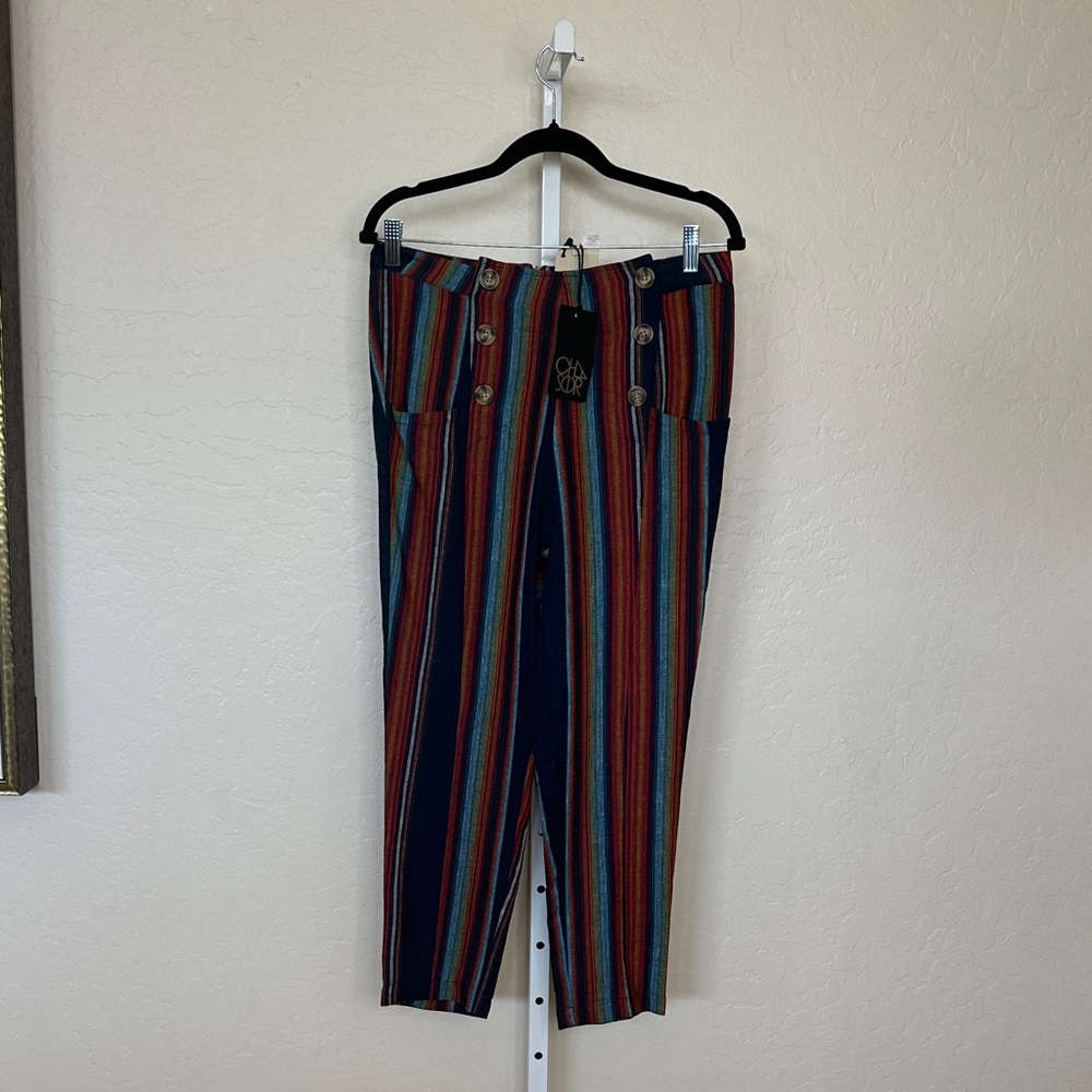 NWT Chaser small measures sm/med Colorful Chaser Cropped Pants